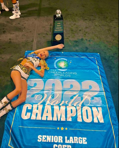 Cheerleading World Champion, Cheer World Champion, World Champion Cheer, Cheer Worlds, Great White Sharks Cheer, Allstar Cheerleading, Vision Bored, 2023 Goals, Abs Workout Gym