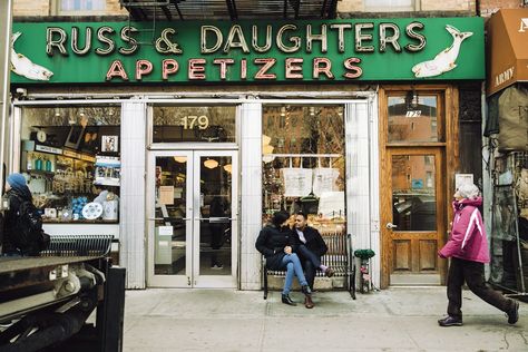 Russ and Daughters appetizers #nyc #engagementphoto #weddingplanning #engagementinspiration #nyc Russ And Daughters, Portland Travel, Visit New York City, Grand Central Terminal, Visiting Nyc, International Travel Tips, Visit New York, National Parks Usa, Nyc Restaurants