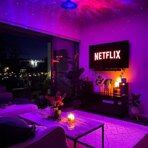 Netflix movie recommendations, please?!😊🥰 Led Projector Lights, Galaxy Projector, Chill Room, Deco Studio, Apartment Living Room Design, Dream Apartment Decor, Future Apartment Decor, Dreamy Room, Apartment Decor Inspiration