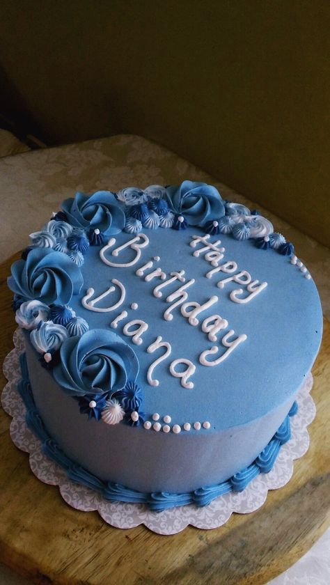 Simple Cakes For Beginners, Simple Birthday Cakes For Boys, Simple Cake Decorating Ideas For Men, Half Pound Cake Design, Simple Cake Designs Blue, Boy Birthday Cake Simple, Blue Cakes For Boys, Buttercream Cake Designs Birthday Women, Easy Blue Cake