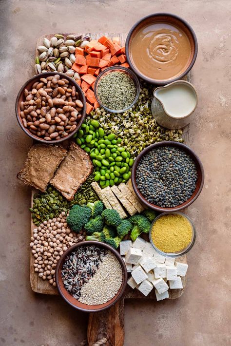 The 5 Best Vegan Protein Sources - Rainbow Plant Life Protein Entrees, Best Vegan Protein Sources, Rainbow Plant Life, Plant Based Protein Sources, Beauty Tiktok, Best Vegan Protein, Vegan Protein Sources, Hemp Protein Powder, Smoothie Bowl Healthy