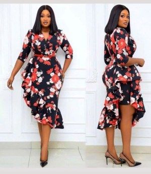 Beautiful flounce dress styles you should see. - Stylish Naija Flowery Material Styles, Flower Material Styles For Ladies, Office Dresses For Women Classy, Office Dresses For Ladies, Flower Material Gown Styles, Short Gowns Classy, Diy Gown, Corporate Wears, Corporate Dresses