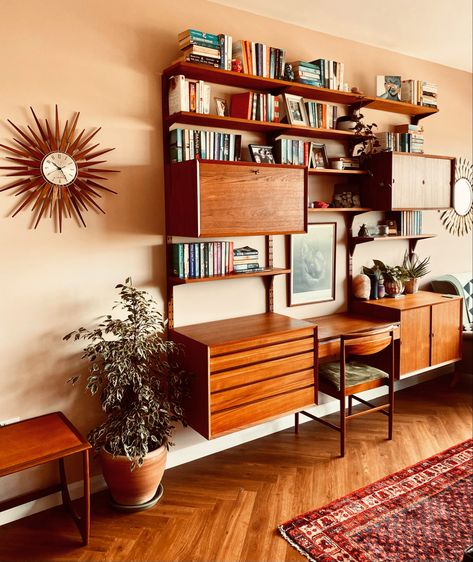 Built In Desk And Shelves, Setting Plaster, Mid Century Wall Unit, Modern Wall Unit, Mid Century Living Room, Mid Century Modern Living, Farrow And Ball, Living Room Shelves, Apartment Inspiration