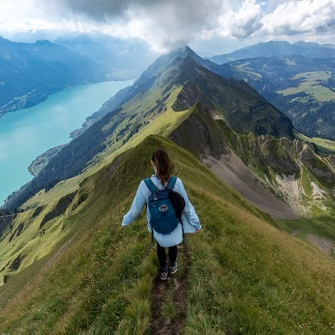 Nature Reference, Interlaken, Travel Plan, Switzerland Travel, Adventure Is Out There, Future Travel, Travel Goals, Oh The Places Youll Go, Travel Inspo