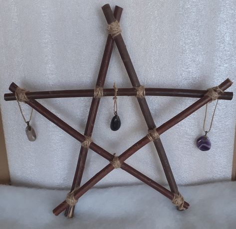 Twig Stars, Pagan Altar, Scrap Material, Pink Agate, Love Craft, Picture Jasper, Crazy Lace Agate, Crystal Grid, Picture On Wood