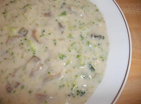 Cream of Broccoli & Mushroom Soup Broccoli Mushroom Soup, Creamy Vegetable Soup, Broccoli Mushroom, Mushroom Soup Recipe, How To Cook Broccoli, Broccoli Recipes Casserole, Cream Of Broccoli, Cream Of Broccoli Soup, Soups Stews Chilis