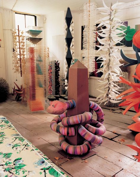 from the new book on irving harper: irving harper: works in paper photos via – trendland and elle decor Irving Harper, Handmade Portrait, Paper Sculptures, George Nelson, Paper Source, Herman Miller, Sculpture Installation, Paper Sculpture, American Design