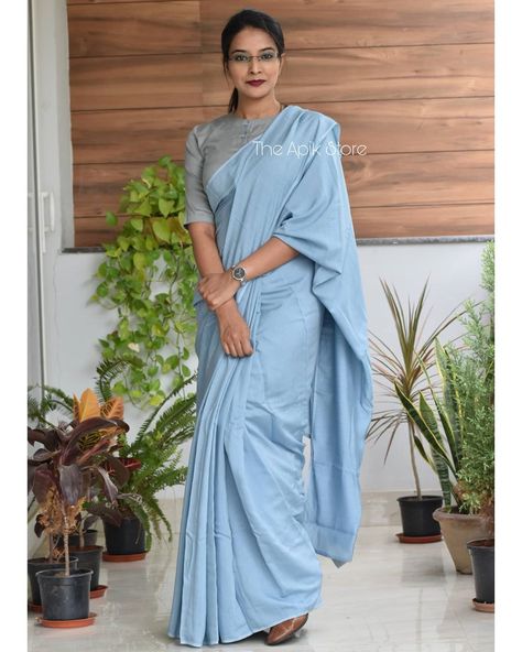 Office Saree Blouses For Women, Interview Outfit Women Indian, Teacher Saree Look, Office Saree Look, Office Wear Saree Indian, Formal Saree Office Look, Formal Saree Office Classy, Sarees Styles, Keep Me Stylish