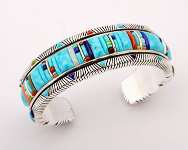 Turquoise Stone Jewelry, Jewelry Facts, Native American Bracelets, Inlay Jewelry, Silver Jewellery Indian, American Indian Jewelry, Turquoise Jewelry Native American, Southwest Jewelry, Bracelet Display