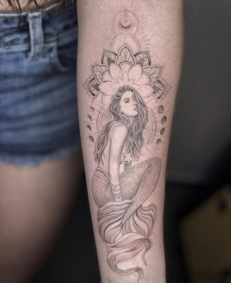 101 Best Black Mermaid Tattoo Ideas That Will Blow Your Mind! - Outsons Meaning Of Mermaid Tattoo, Elegant Mermaid Tattoo, Mermaid Tarot Card Tattoo, Tattooed Mermaid Tattoo, Mermaid Reading A Book Tattoo, Big Mermaid Tattoo, Boho Mermaid Tattoo, Mystical Mermaid Tattoo, Virgo Mermaid Tattoo