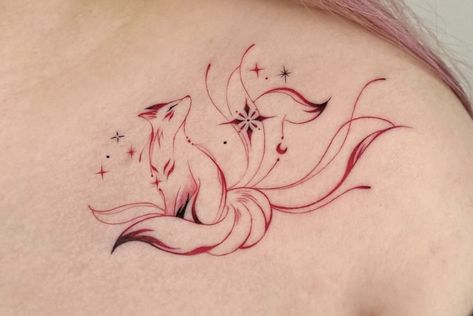 Fox Tattoo Design, Sakura Tattoo, Traditional Tattoo Inspiration, Beginner Tattoos, Fox Tattoo, Tatuaje A Color, Cute Tattoos For Women, Discreet Tattoos, Up Tattoos