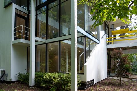 Modern home with Outdoor and Shrubs. Photo 11 of Hanselmann House Modern Outdoor Spaces, Architect Magazine, Michael Graves, Fort Wayne Indiana, Architecture Graphics, Famous Architects, Open Layout, Fort Wayne, Modern Outdoor