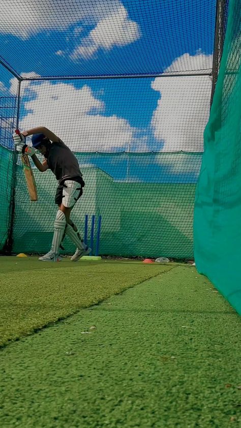 Cricket Snap, Cricket Aesthetic, Cricket Bowling, Cricket Sight Screen, Cricket Academy, Pak Cricket, Aesthetic Snap, Snap Selfie, Cricket Videos