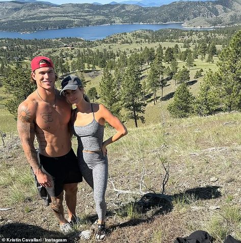 Kristin Cavallari is 'roughing it' with her cowboy in Montana. In one shot, the pair stand over a scenic outlook of a lake and mountains. The Hills star wore a grey tank top and matching leggings Kristin Cavallari, White Heart Emoji, Kristen Cavallari, Nikki Glaser, Cassie Ventura, First Person Writing, Gym Selfie, Toned Abs, Matching Leggings