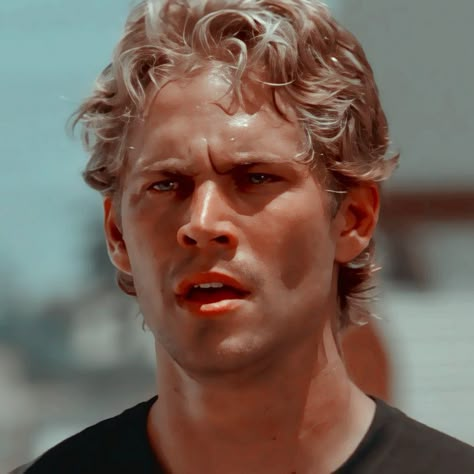 Paul Walker Haircut, Brian Oconner, Brian O Conner, Furious Movie, Paul Walker Pictures, Blonde Moments, The Fast And The Furious, Fast And The Furious, Vin Diesel