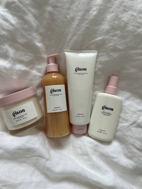 The It Girl Aesthetic, Gisou Aesthetic, It Girl Aesthetic, Sephora Skin Care, Hair Wash, Pretty Skin, Pink Girly Things, Body Skin Care Routine, Leave In Conditioner