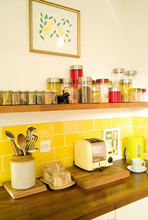 Kitchen Yellow Tiles, Yellow Tile Kitchen, Yellow Kitchen Tiles, Colorful Kitchen Backsplash, Yellow Kitchen Designs, Yellow Tiles, Kitchen Yellow, Subway Tile Backsplash Kitchen, Yellow Kitchen Decor