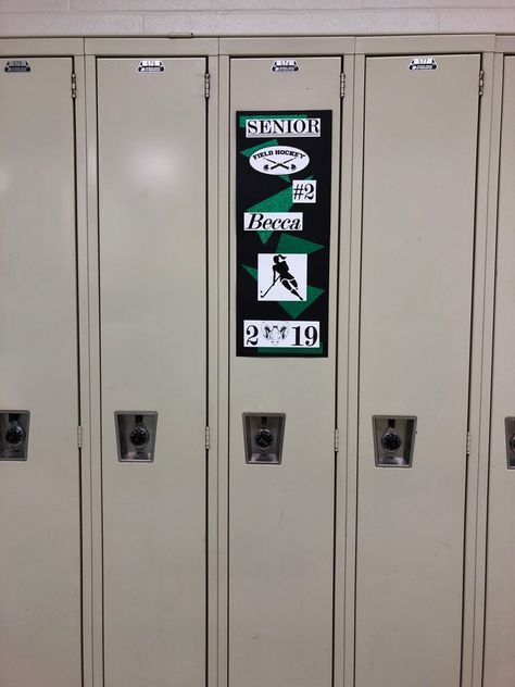 Senior Locker field hockey decoration Field Hockey Locker Decorations, Hockey Locker Decorations, Hockey Senior Pictures, Hockey Locker, Hockey Decor, Awesome Elf On The Shelf Ideas, Locker Decorations, Senior Night, Field Hockey