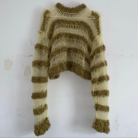 Mohair Mesh Crochet, Mohair Yarn Projects Crochet, Mohair Stripe Sweater, Mohair Yarn Projects, Mohair Crochet Projects, Knitting Inspiration Fashion, Mohair Crochet Sweater, Striped Crochet Sweater, Mohair Sweater Pattern