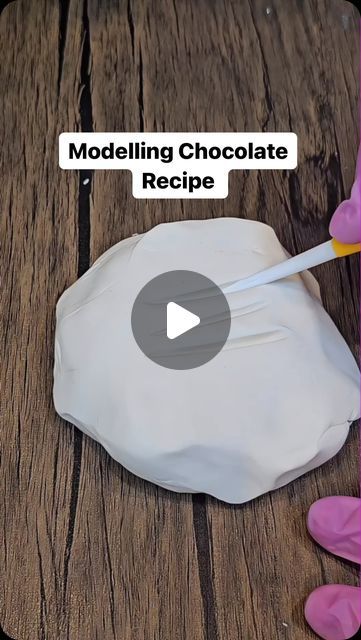 Moulding Chocolate Recipe, How To Make Molding Chocolate, Modelling Chocolate Recipe, How To Make Modeling Chocolate, Modeling Chocolate Recipe, Modeling Chocolate Recipes, Fondant Recipes, Illusion Cakes, Molding Chocolate