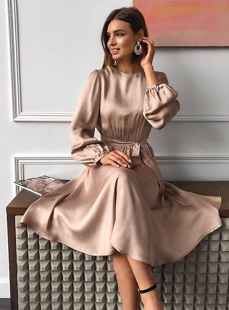 Midi Dress Green, Cora Reilly, Party Dresses Online, Khaki Dress, Dress Satin, Satin Midi Dress, Pink Midi Dress, Green Midi Dress, Elegant Party