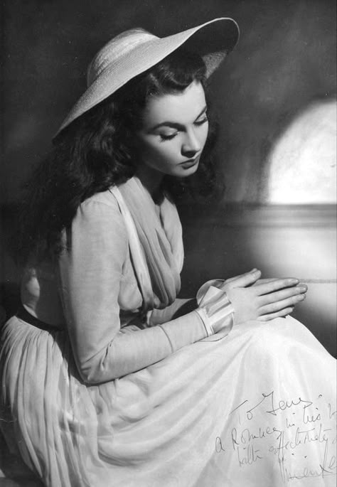 Vivienne Leigh, Vivian Leigh, Jean Simmons, A Streetcar Named Desire, Scarlett O'hara, Gene Tierney, Scarlett O Hara, Laurence Olivier, Vivien Leigh