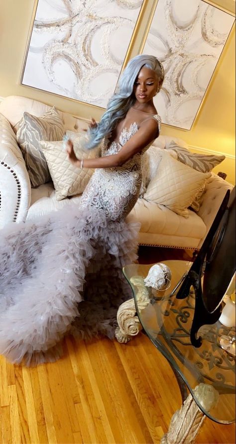 Icy Prom Dress, Baddie Prom Dresses Silver, Silver Prom Dress With Date, Silver Blue Prom Dress, Silver Sweet 16 Dresses, Grey Prom Dresses Black Women, Sliver Prom Dresses Black Women, Silver Prom Suit, Silver Prom Dress Black Couple