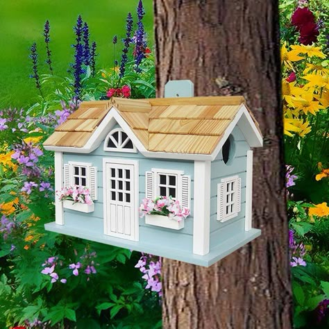 New England Beach Cottage, Nantucket Cottage, Cottage Outdoor, England Beaches, Beautiful Birdhouses, Garden Birdhouses, Wooden Bird Houses, Bird House Plans, Bird House Kits