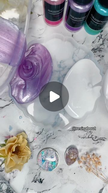 Resin About | Katherine Price on Instagram: "As we bid farewell to 2023, I’m sharing my top resin pours of the year in one epic reel 🎬 I’m also hopping on the bandwagon, reflecting on my most significant year in business. It’s been a wild ride, a bit like navigating the Amalfi Coast in a double-decker bus 😳 Every moment, whether chaotic or serene, has been cherished. Huge shoutout to the incredible people—customers, fellow artists, traders, suppliers—who’ve shaped my resin journey into what it is today 🪄 Collaborating with dream-worthy companies has been a highlight, surpassing what I once only imagined. Reflecting on this, I’m immensely proud of the journey and grateful for not giving up during tough times last year. Thank you for your unwavering support— each like, comment, share, fo Resin Scene Art, How To Pour Resin, Resin Marble Effect, Resin Effects, Resin Art Coasters, Pouring Resin, Resin Pours, Bonsai Wire, How To Make Resin