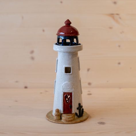 Lantern Clay, Ap Ceramics, Ornament Candle, Lighthouse Crafts, Ceramic Lantern, Beginner Pottery, Pottery Houses, Clay Crafts Air Dry, Ceramic Light