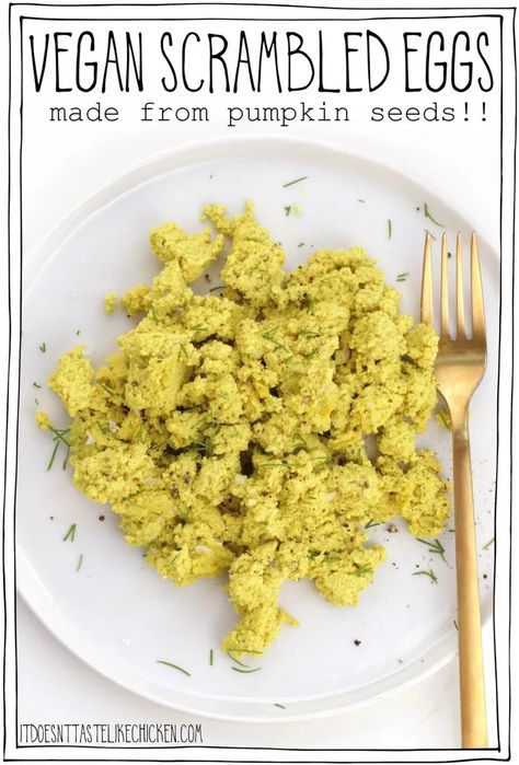 Vegan Scramble, Vegan Scrambled Eggs, Savory Breakfast Recipes, Eggs Recipes, Scrambled Eggs Recipe, Vegan Egg, Vegan Bacon, Plant Based Breakfast, Diet Ideas