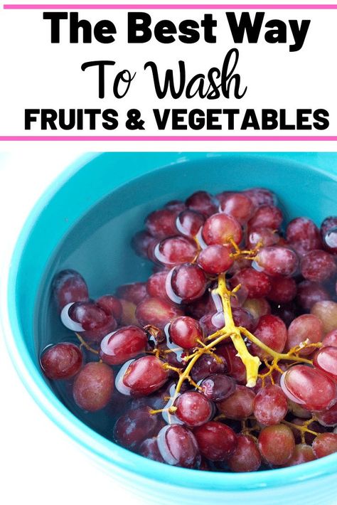 4 parts water 1 part vinegar. Soak for 20 minutes and rinse off with water. Wash Fruits And Vegetables, Checklist New Home, Fruit Veggie Wash, Home Maintenance Schedule, Home Maintenance Tips, Fruit And Vegetable Wash, Fruit Salad Easy, How To Wash Vegetables, Fruit And Vegetable Storage