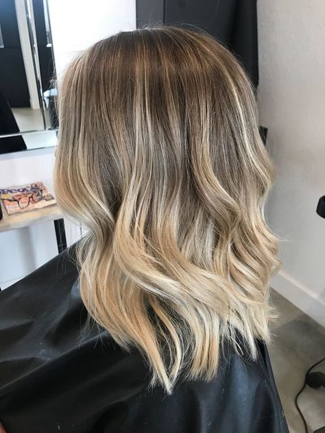 Baylage Ombre, Blond Balayage, Ombre Hair Blonde, Beautiful Haircuts, Shadow Root, Balayage Blonde, Haircut Styles, Balayage Hair Blonde, Hair Appointment