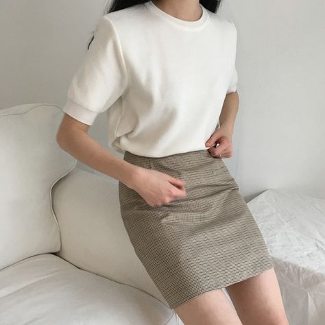 Minimalist Moda, Korean Fashion Ideas, Korean Fashion Outfits, K Fashion, 90's Fashion, Korean Fashion Trends, Korea Fashion, Korean Street Fashion, Korean Outfits