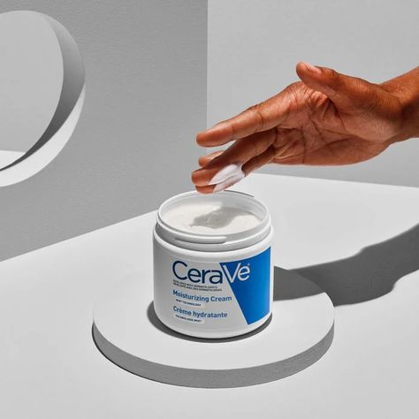 CeraVe Moisturizing Cream | Body and Face Moisturizer for Dry Skin | Body Cream with Hyaluronic Acid and Ceramides | Daily Moisturizer | Oil-Free | Fragrance Free | Non-Comedogenic | 19 Ounce Stretch Mark Prevention Pregnancy, Cerave Moisturizer, Face Moisturizer For Dry Skin, Cerave Moisturizing Cream, Face Skincare, Dry Skin Body, Dark Spots On Face, Skincare Serum, Spots On Face