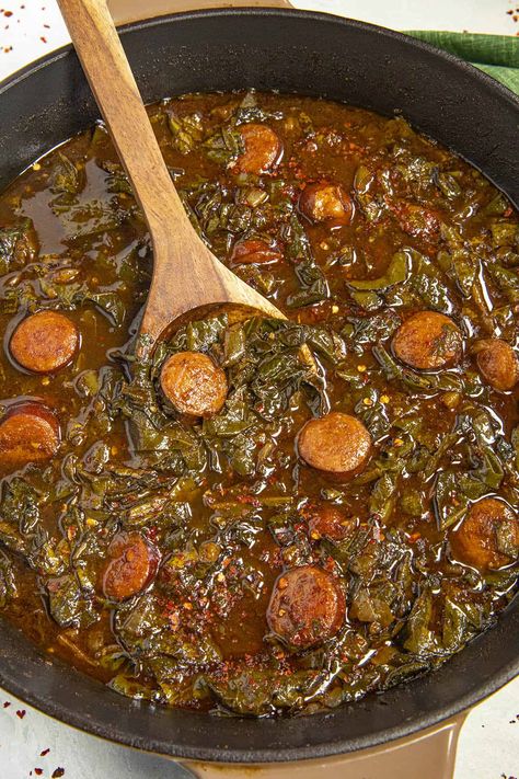 Green Gumbo, Bake Turkey Wings Recipe, Classic Cajun Recipes, Roux Recipe, Gumbo Recipe Easy, Creole Gumbo, Cajun Gumbo, Chili Pepper Recipes, Collard Greens Recipe