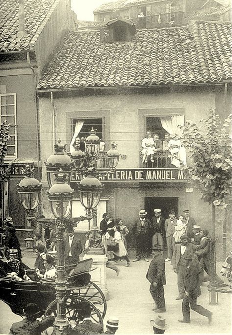 49 Rare Photos Document Everyday Life in Asturias, Spain From the 1870s to 1900s ~ vintage everyday Spain Vintage, 1870s Aesthetic, 1900s Aesthetic, Asturias Spain, Spain Aesthetic, Spain And Portugal, Historical Events, Historical Pictures, Rare Photos