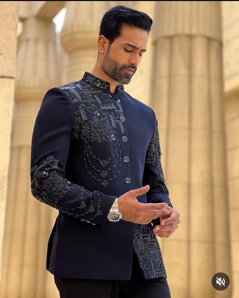 Groom Suit For Reception, Engagement Dress For Groom Indian Men, Open Jodhpuri, Jodhpuri Suits For Men Wedding, Best Wedding Suits For Men, Reception Suits, Wedding Suits Men Black, Indian Wedding Suits Men, Jodhpuri Suits