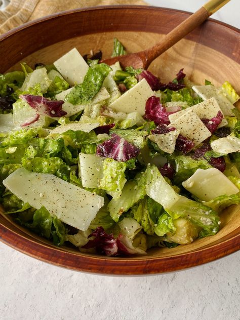 Simple Dinner Salad Recipes, Parmesan Lemon Salad, Parmesan Chopped Salad, Light Side Salad, Lemon Parmesan Salad, Lemon Parmesan Sesame Salad, Italian Side Salad, Lemon Parmasean Salad, French Salad