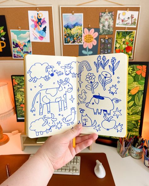 Mini Sketchbook Drawing, Sketch Pad Ideas, Cutest Doodles, Diary Illustration, Brown Journal, Quick Doodles, Sketchbook Doodles, Doodle Sketchbook, Doodle Books