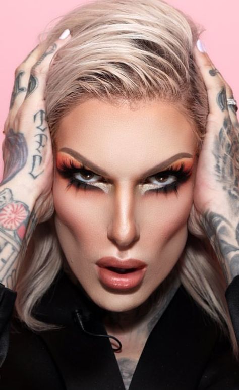 Jeffree Star Snapchat, Jeffry Star, Jeffree Star Instagram, Jeffree Star Tattoos, Jeffery Star Makeup, Make Up Tattoo, Jeffery Star, Jeffrey Star, Beauty Killer