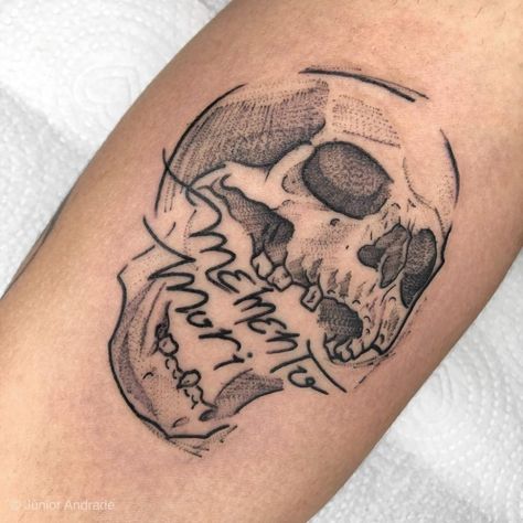 130 Cool Memento Mori Tattoo Ideas with Meanings and Celebrities 2 Tattoo Words Design, Momento Mori Tattoo, Remember Tattoo, Memento Mori Tattoo, Ant Tattoo, Brain Tattoo, Reaper Tattoo, Tattoo Time, Theme Tattoo