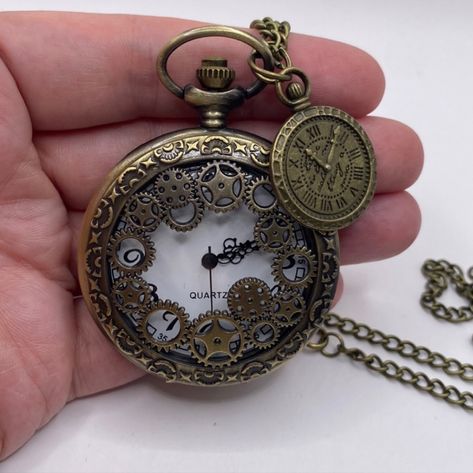 New Steam Punk Gears Quartz Pocket Watch Cool Pocket Watches, Alchemist Accessories, Fancy Pocket Watch, Steampunk Scenery, Gears Aesthetic, Steampunk Inventions, Pocket Watches, Steampunk Boy, Steampunk Tattoo