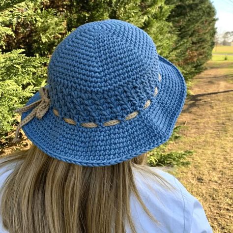 Sombrero telma Patrón de crochet verano | Blog — Handwork Diy Hat Crochet Tutorial, Crochet Sombrero, Diy Crochet Christmas, Witch Hat Crochet, Crochet Lanyard, Crochet Fall Decor, Crochet Hand Warmers, Pumpkin Crochet, Easy Crochet Hat