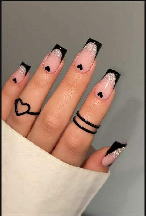 New Job Nail Ideas, Black And White Nail, Black And White Nail Art, Fake Nails Designs, Fancy Nails Designs, Nagel Tips, Simple Gel Nails, Girly Acrylic Nails, White Nail Art