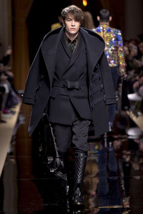 Gothic Streetwear Men, Men Couture Fashion, Haute Couture Men, Male Runway, Christophe Decarnin, Masc Fashion, High Fashion Men, Men Coat, Balmain Men