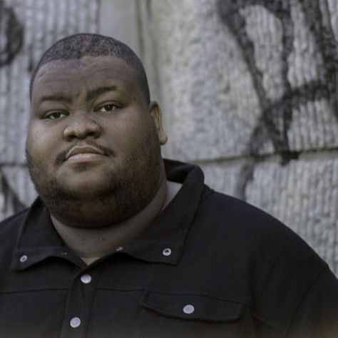 What's it like being a plus size man in NYC? In his 1st article for Chubstr, Reggie Wade talks about life as a big guy in the Big Apple. http://chubstr.com/features/big-man-in-the-big-city/ Big Guy, Gay Love, Living In New York, Big Apple, Big Men, What Is Life About, Plus Size, Mens Outfits, Celebrities