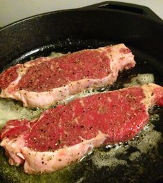 How to cook the perfect steak on the stove. Steak On The Stove, Stove Top Steak, Steak On Stove, The Perfect Steak, Cooking The Perfect Steak, Onion Burger, Iron Skillet Recipes, Chop Recipes, Grilled Steak Recipes