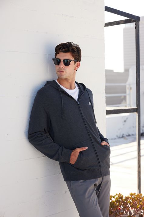 Men's zip-up hoodie is buttery soft and made of a poly-cotton blend for all-day comfort. Men's zip hoodies are incredibly stretchy, lightweight, and breathable, allowing for unhindered movement. #men #hoodie #zipup Fitted Hoodie, Mens Zip Hoodie, Zip Hoodies, Sweatshirts Online, Hoodies For Men, Zip Up Hoodies, Workout Hoodie, Mens Navy, Zip Sweatshirt