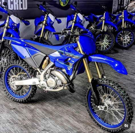 Moto Cross Yamaha, Street Legal Dirt Bike, Yamaha Motocross, Yamaha 125, Dr 650, Cool Dirt Bikes, Off Road Bikes, Moto Cross, Motocross Bikes